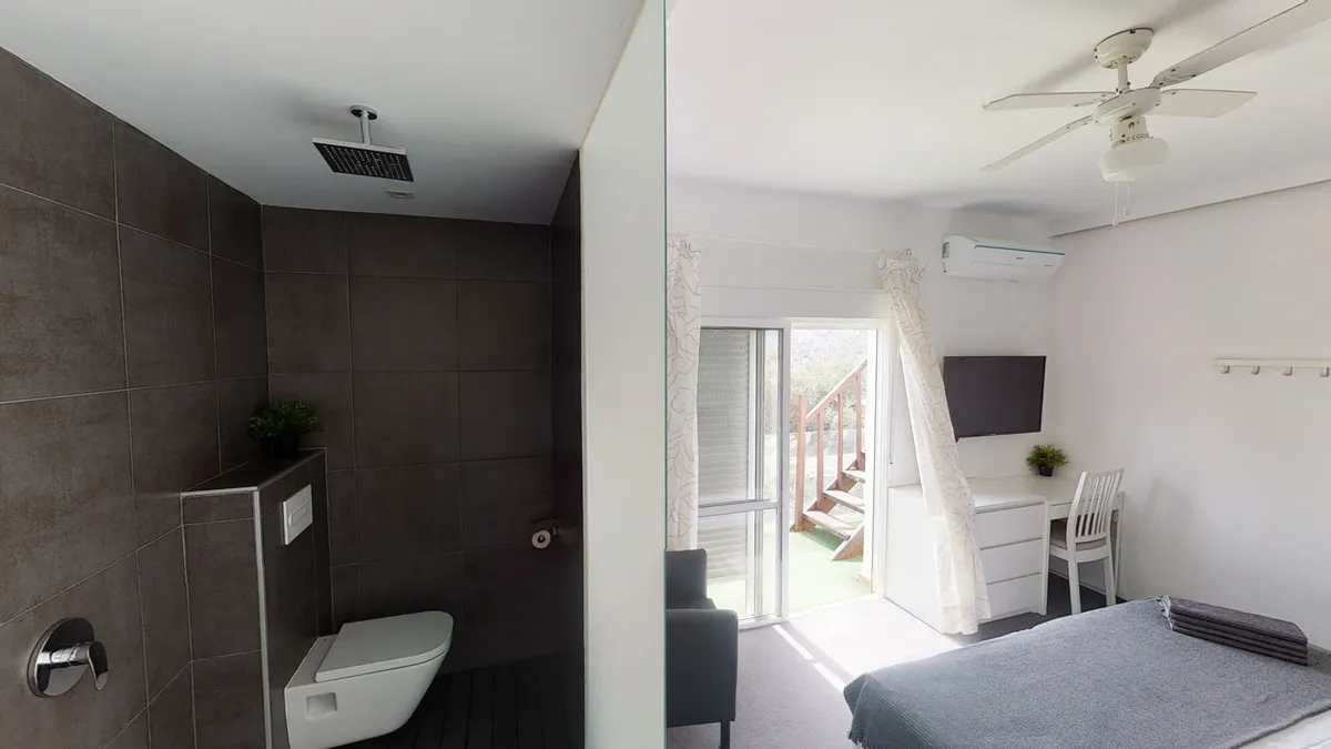 c75108cb-1623-422a-ab68-daf7f3a1c24b