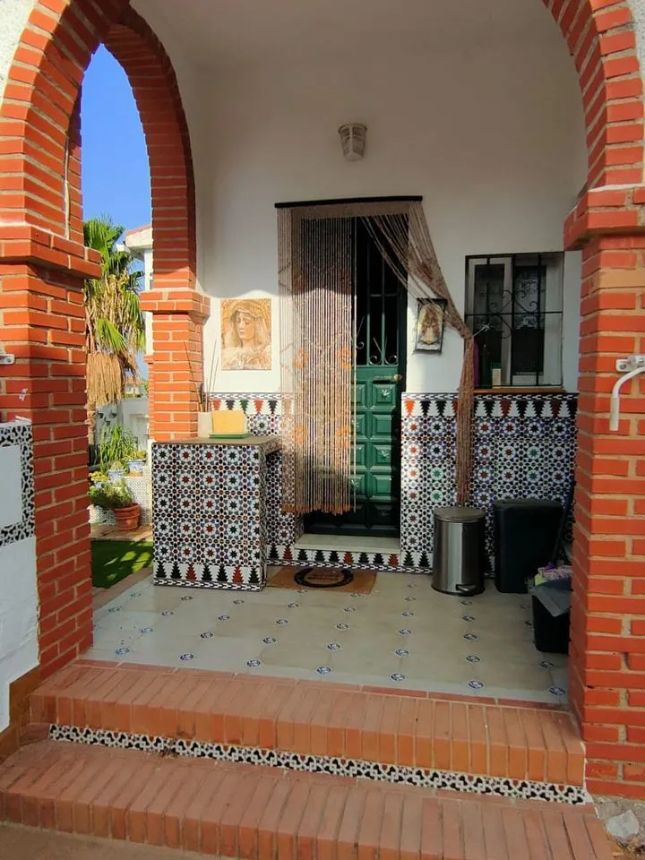 01c6f988-7671-4542-a49f-1ff5892a08ee