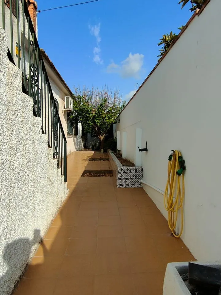 6ece3074-bd27-41fe-a0eb-142c31783644