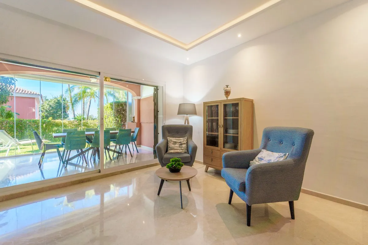 031553b9-cb30-4037-9729-97cd19d2f360