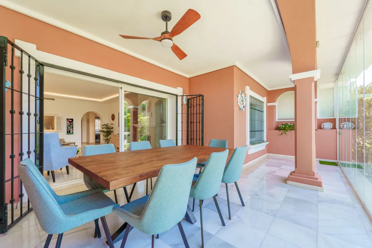 bb8cbee8-e81c-405c-92d9-19faa59c0215