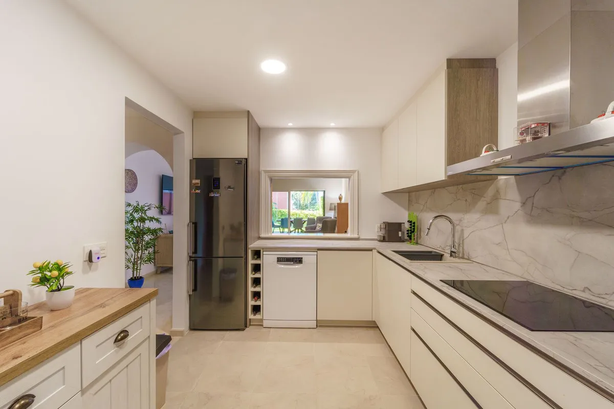 bd66b6bb-c9c0-4393-881b-612e3b52a7fd