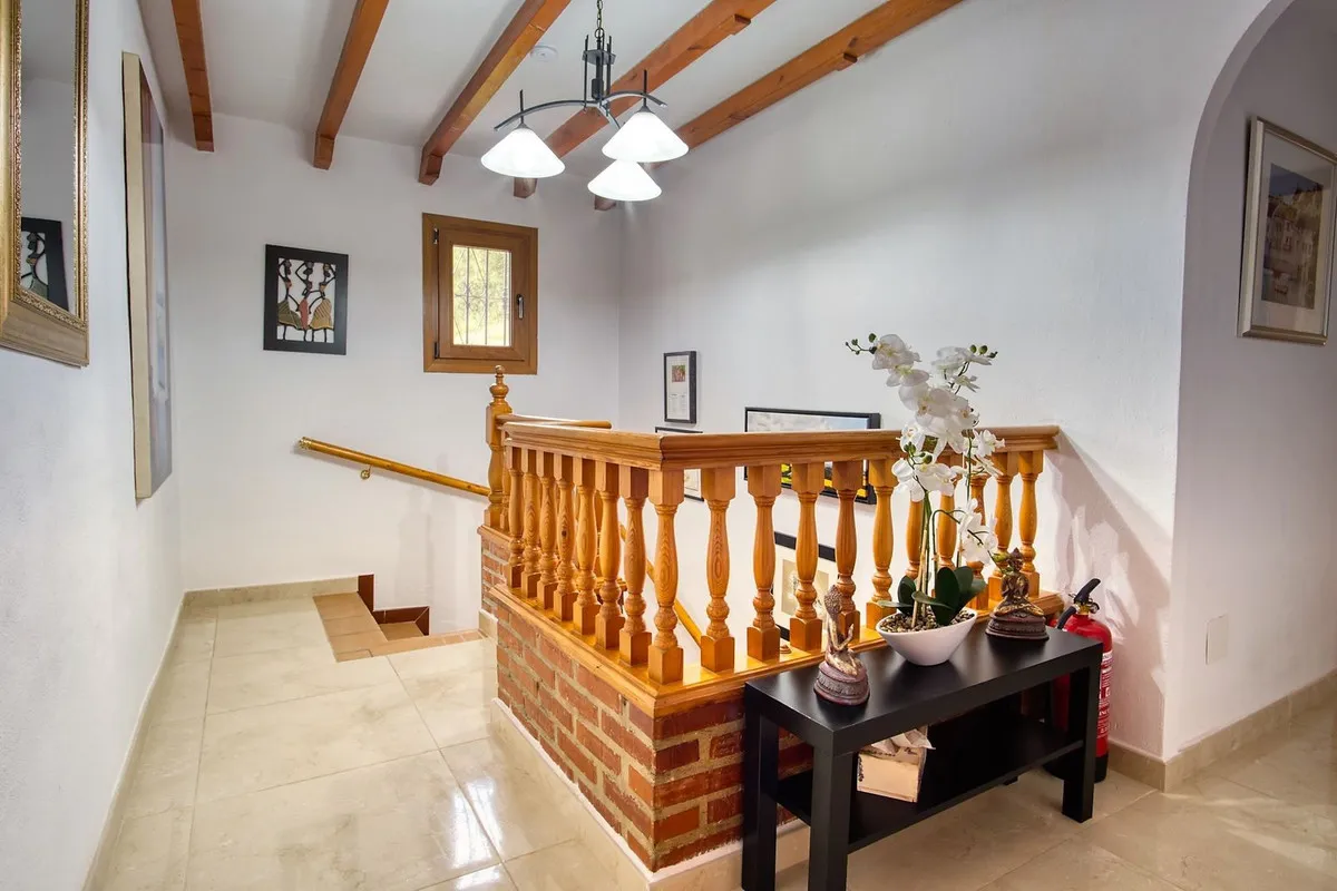 03428367-09c3-4503-90a1-b88f3e671f59