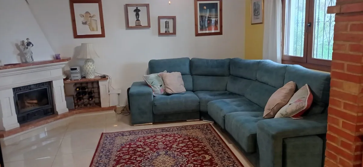 53ef1ed3-ca09-426d-ac10-3755bc7c9188