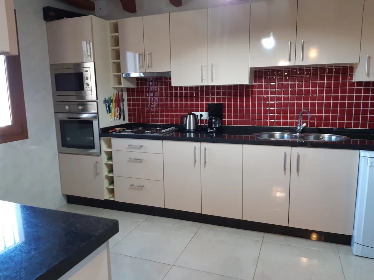 c19c4a39-0491-4824-8628-398f0a86a47f