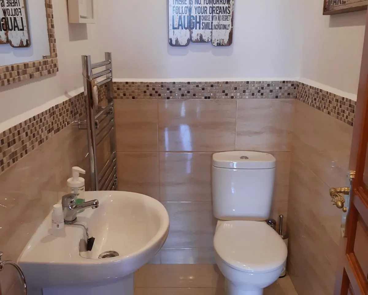 d4f04de2-995f-41a6-b0d0-bce930ac3f92