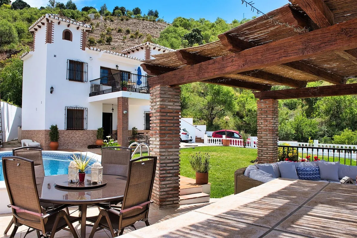 f1a2baf7-6adf-4537-8cef-76d91344b773