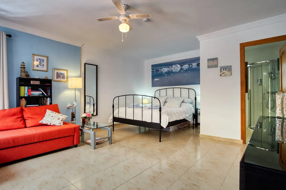 f25cb39b-aafe-4dd7-853f-641a6b4bc5a0