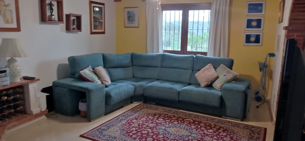 fc1b0ac6-85ed-4cc9-a313-225c97a4f8a3