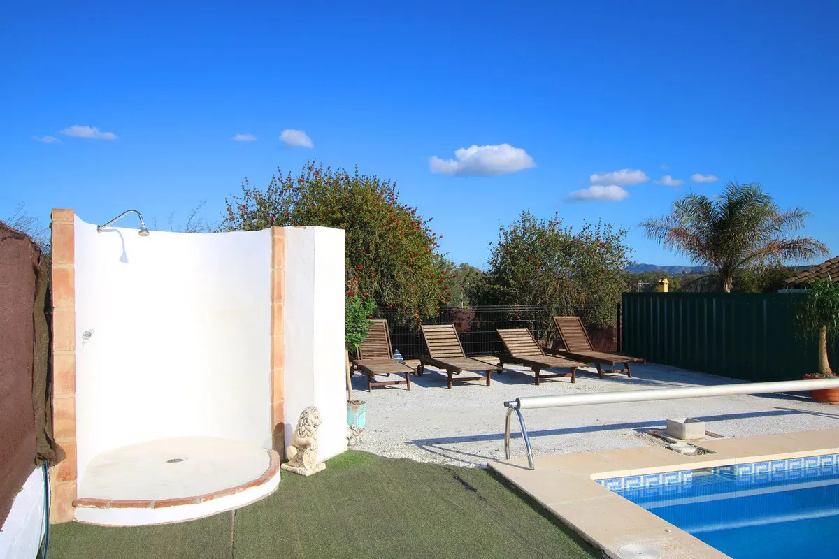 2378fd57-8c3e-4ddf-a373-2a1ec7e349bd