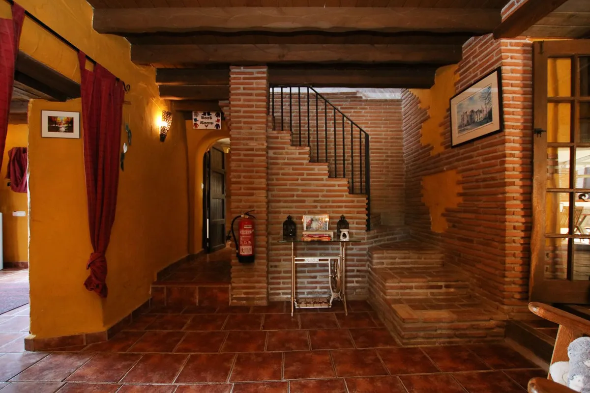 90f38cf9-435e-4437-a073-7e444693a250