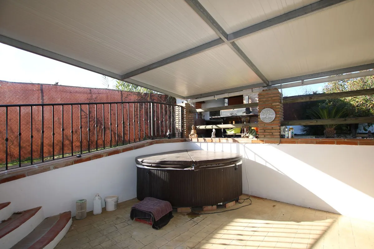 b604e5d0-d605-4826-84dd-af9cd748261c