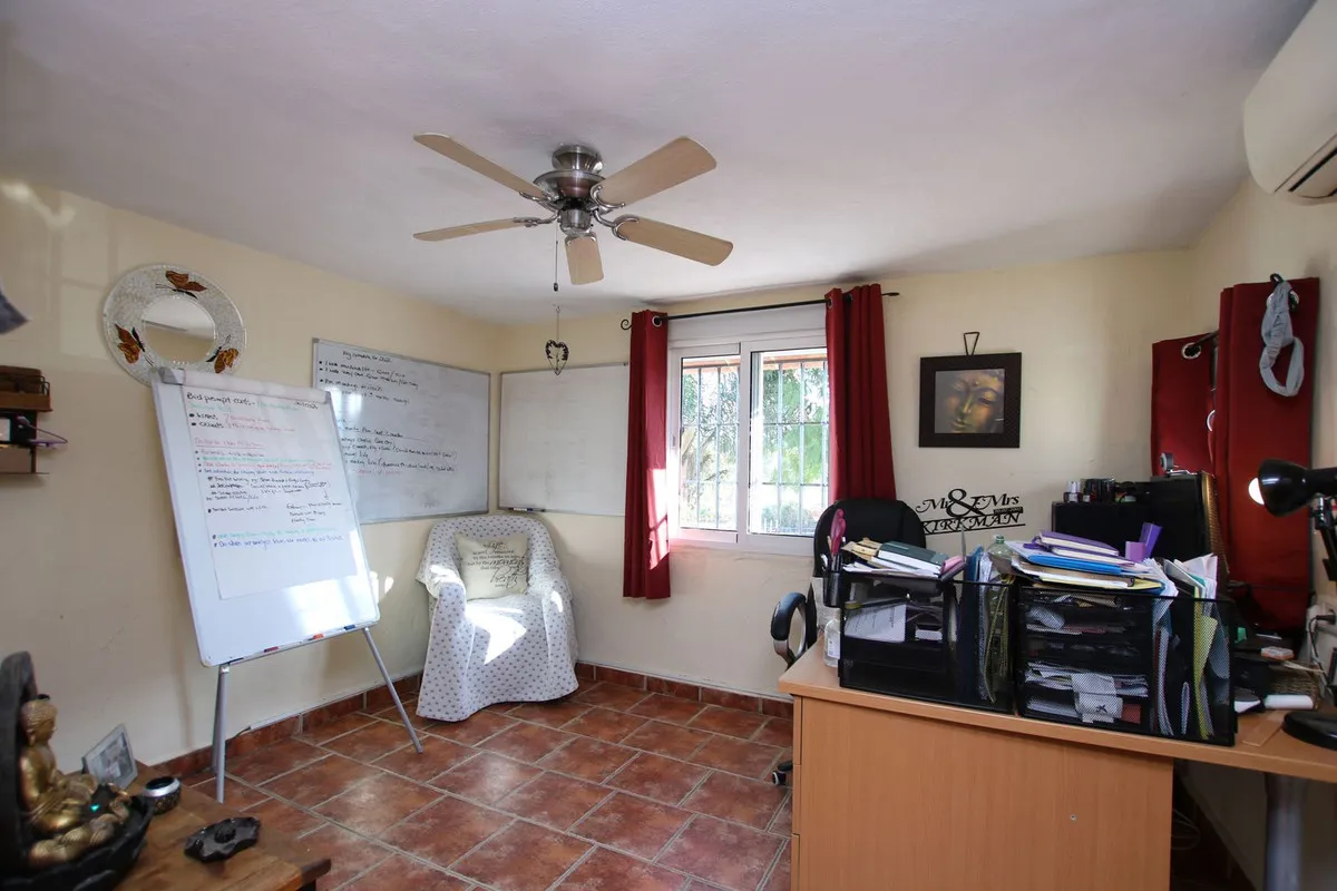 bddd5b0a-5db7-4030-94ed-eec9e390542a