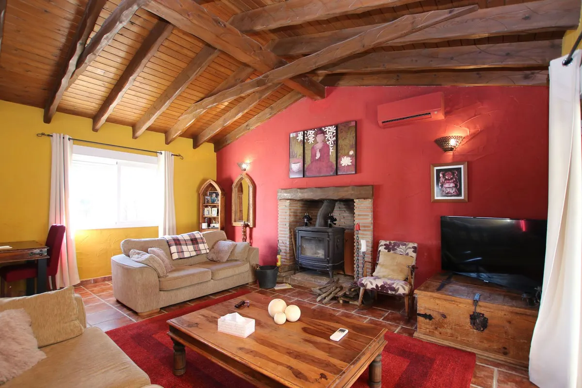 d37d53f8-cbf9-4d87-8063-cf880cb0fdaf