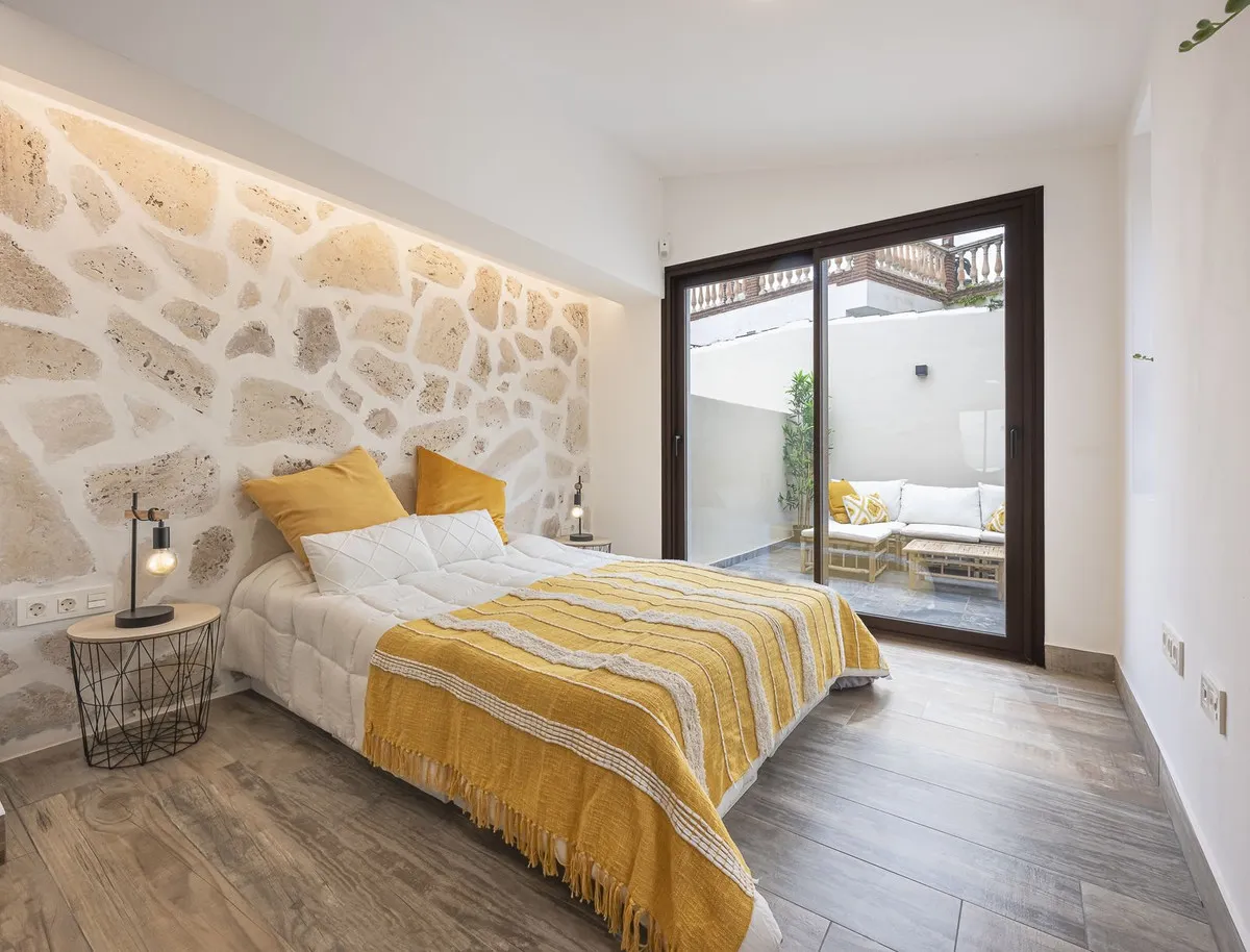 6f96defd-f0e0-4cda-9c47-c3c831ae4311