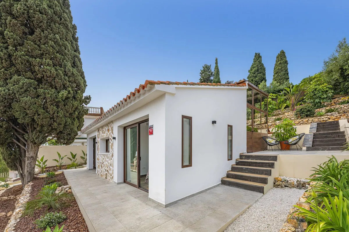 a01133d2-ded0-4b5b-b9c0-caf658f2a6f5