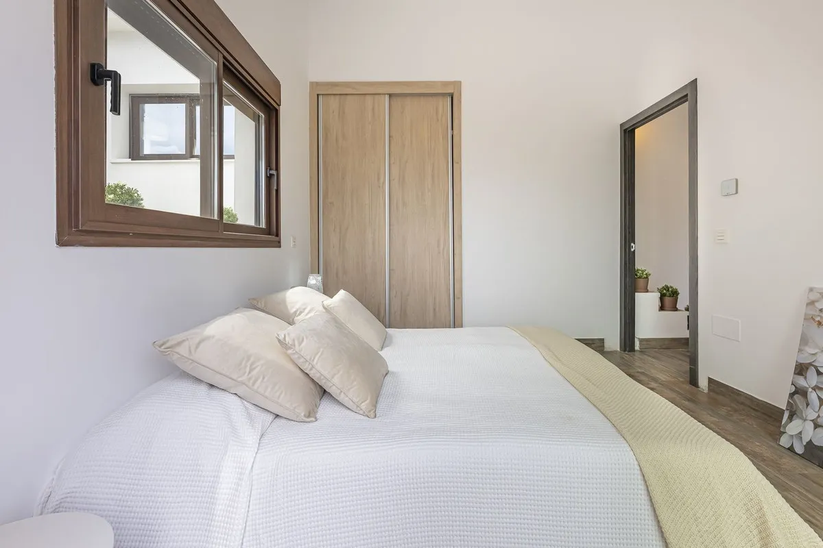 b0b2ab00-317a-4450-81ae-8dfd01f02b28