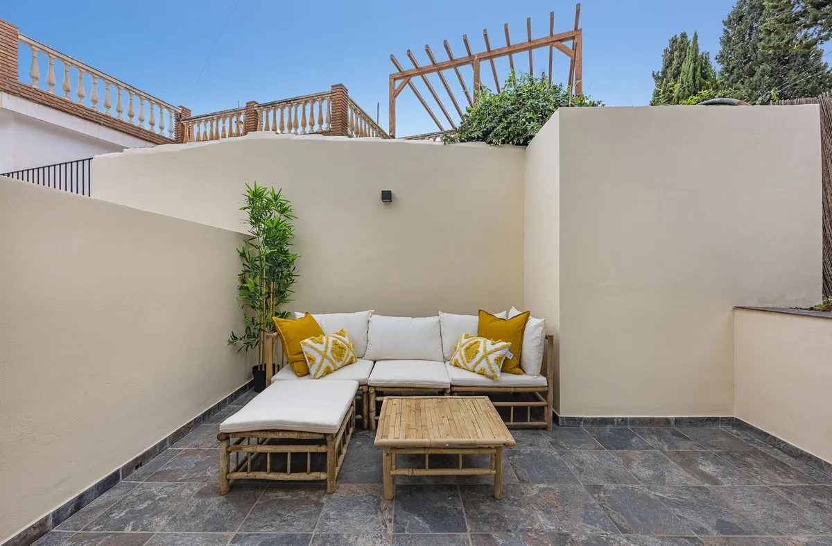 bbf05d4d-0d04-4041-aa64-e788ef2cf34e