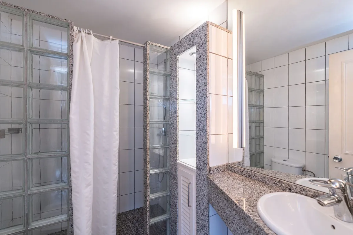 432df7ec-adc8-42e8-b3cc-3daa58017d23