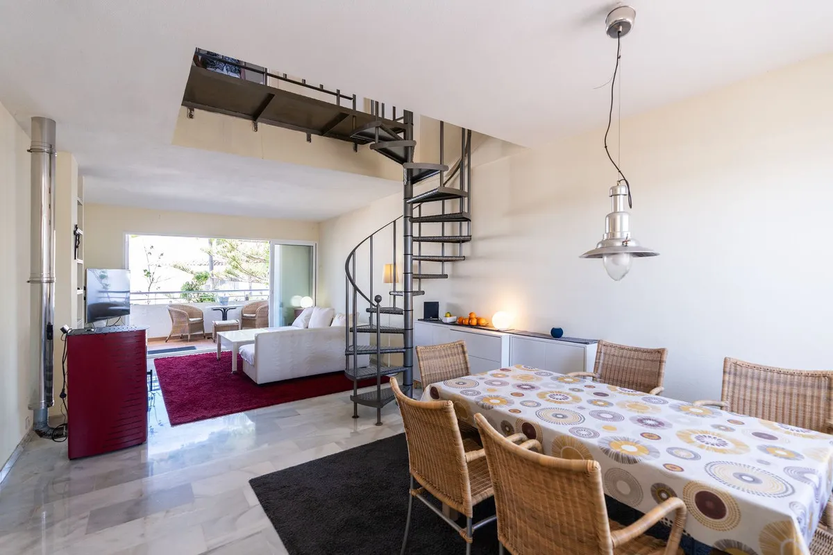 462f32e9-85f5-45b7-bdd9-bd420c551f7c