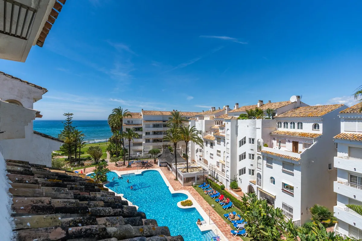 4cfcdd52-0d42-4117-95d2-95b2b5021a91