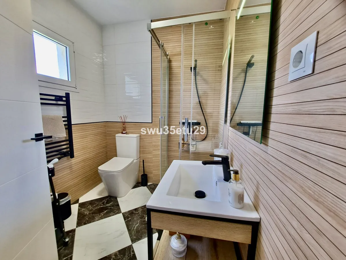 e4659f15-cbd1-47fc-adb0-51820cc6773f