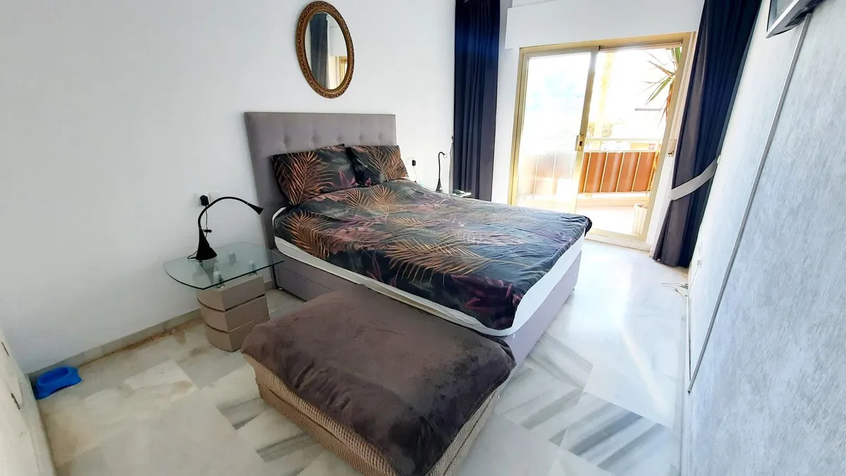 309c026e-c4e4-4b0f-964d-a44906805d78