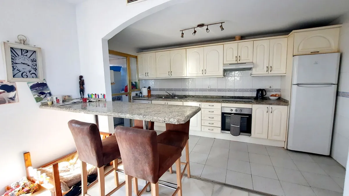 a03c84d0-c604-4189-ba03-e263a63dee98