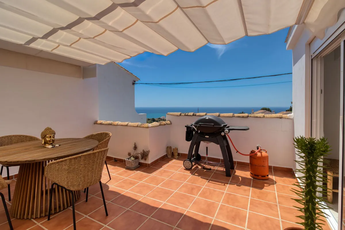 0afbf6ad-3c99-4a1c-b557-8dd590b3337a