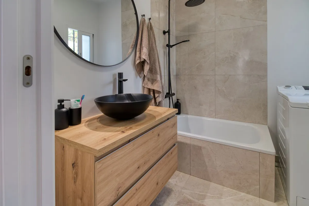 73a903c5-cae9-4d08-90ff-a31686107577