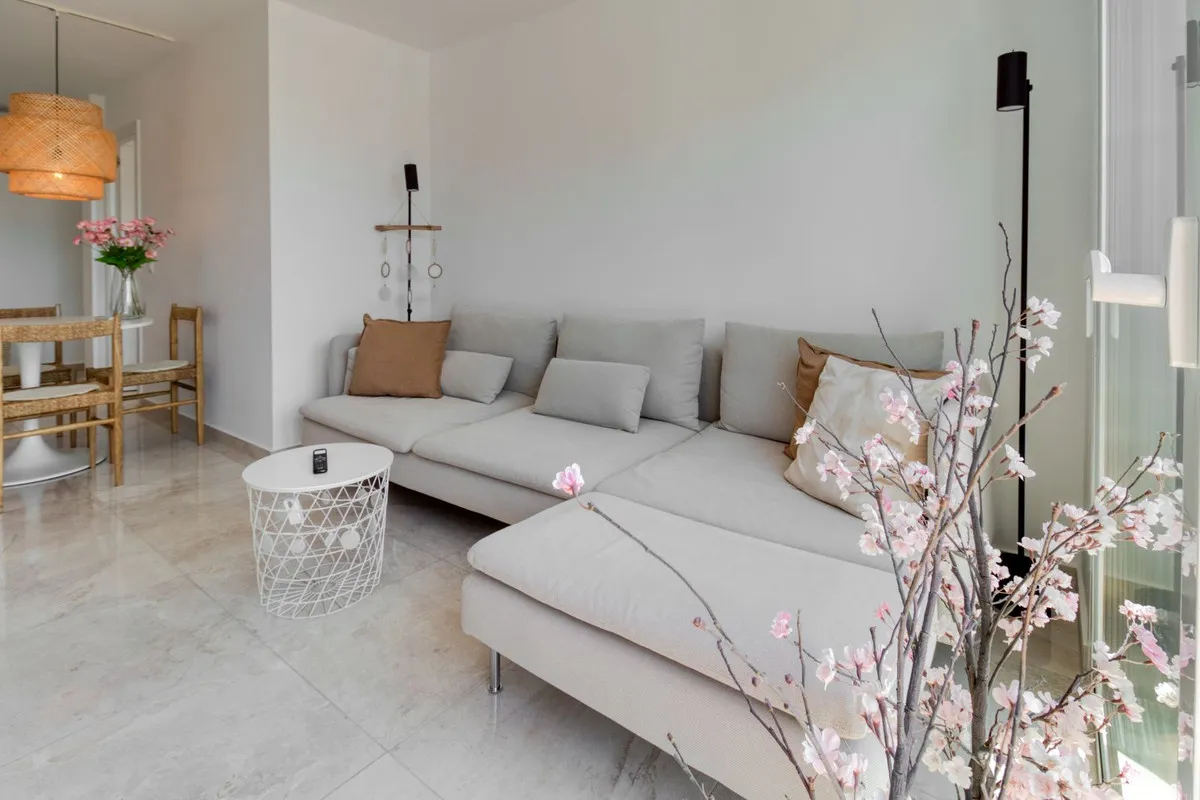 c7f97e5f-ac9e-488a-919a-2109a25dad06