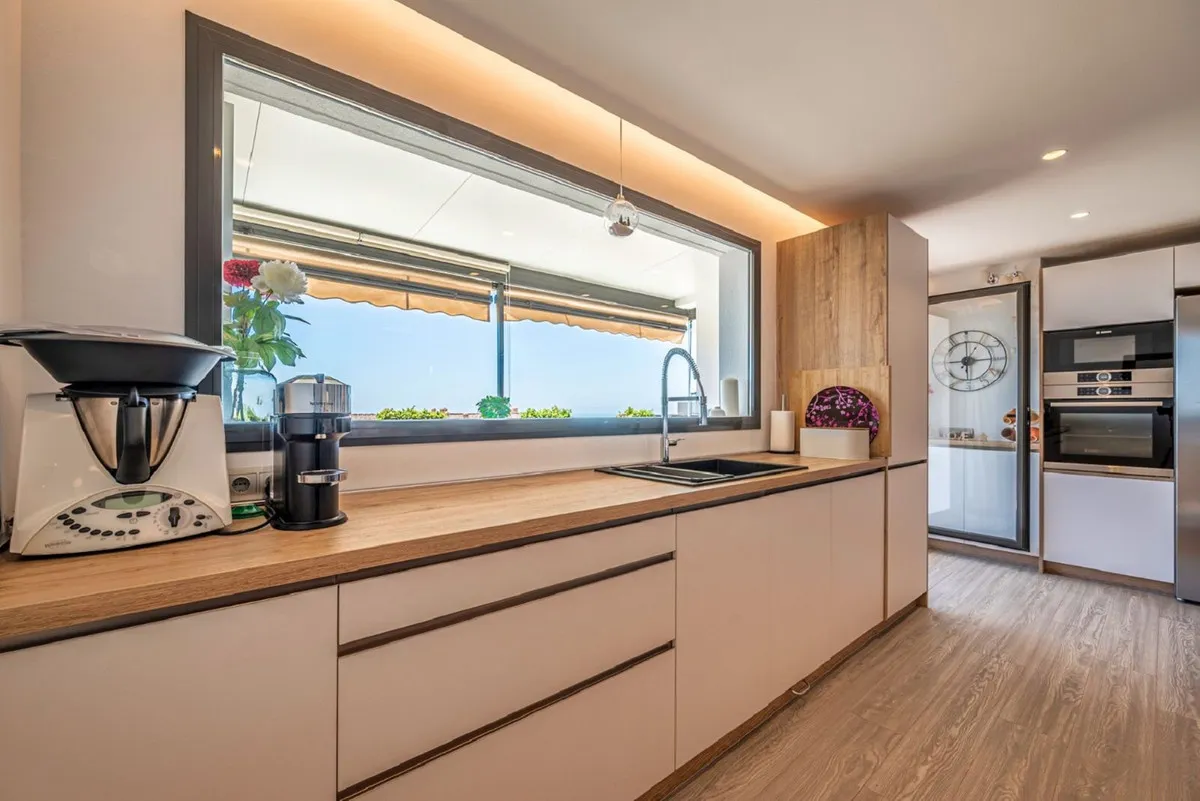 38c2f078-b59c-4c06-be46-4d67dac7e508