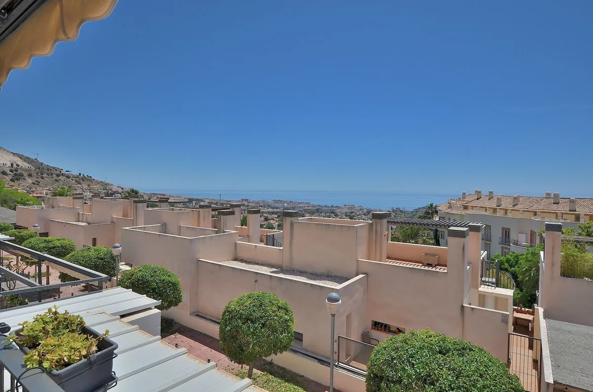 de2589b2-7ada-4e69-9223-463abf239932