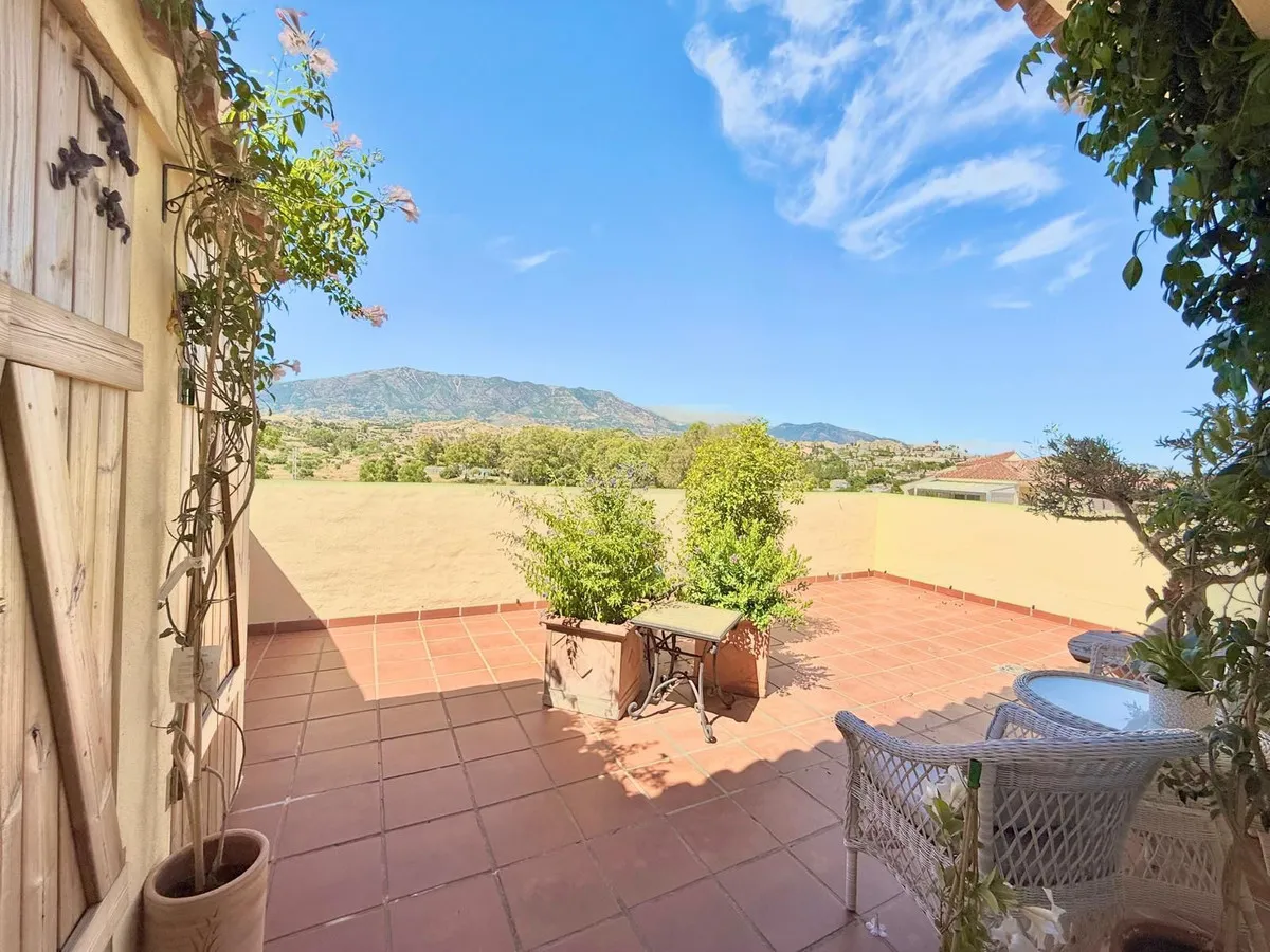 42029662-d763-4fc6-b495-8cc71ce657be