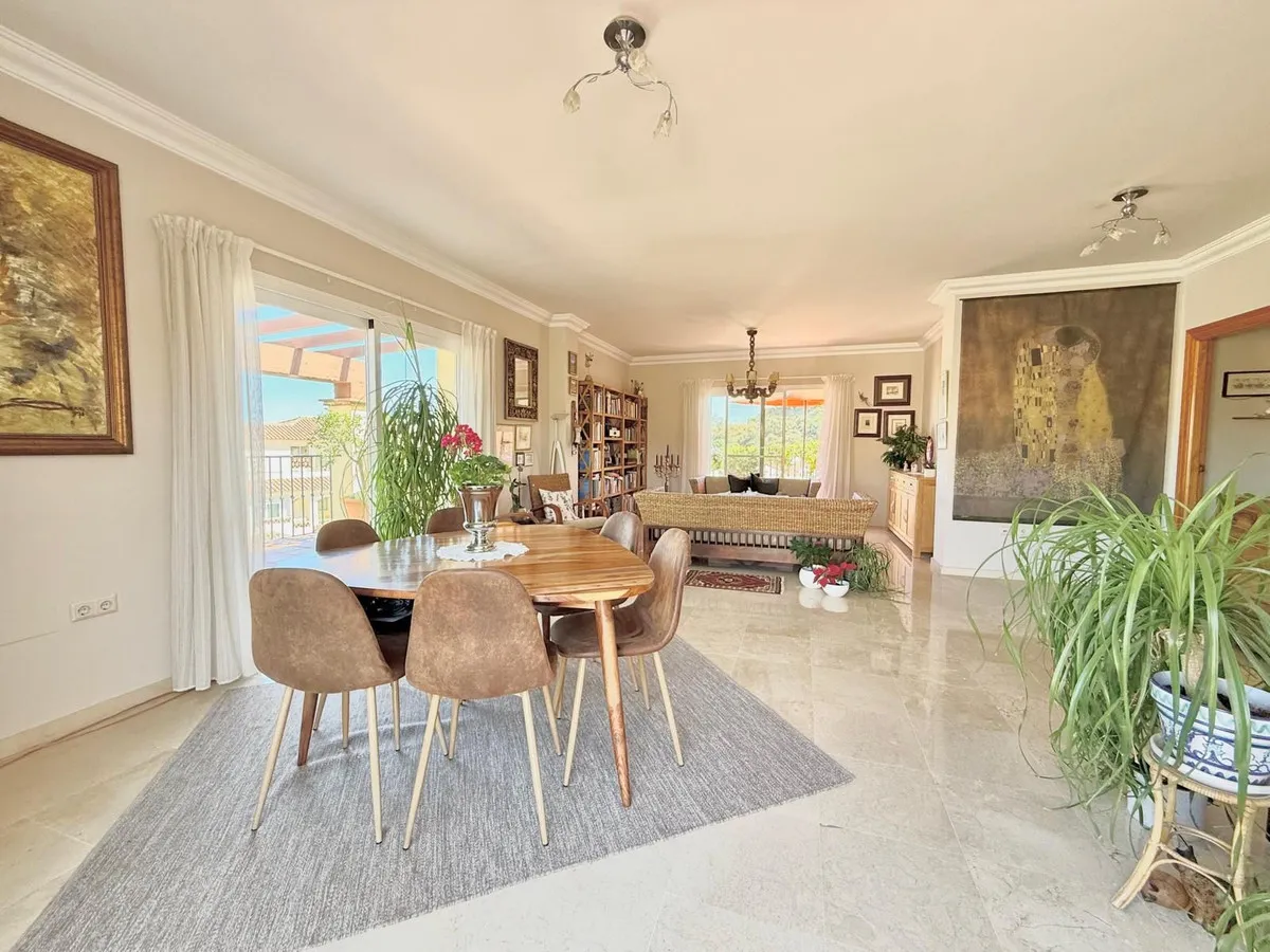 4cb0e480-4020-4cef-bf7e-7b01fc44a4ab