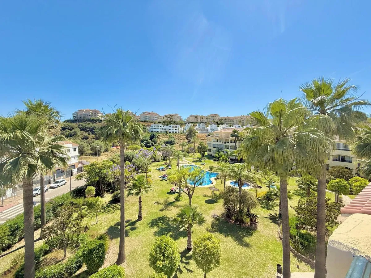 52ac199a-d08f-40f4-9b2e-576f3d2d5971