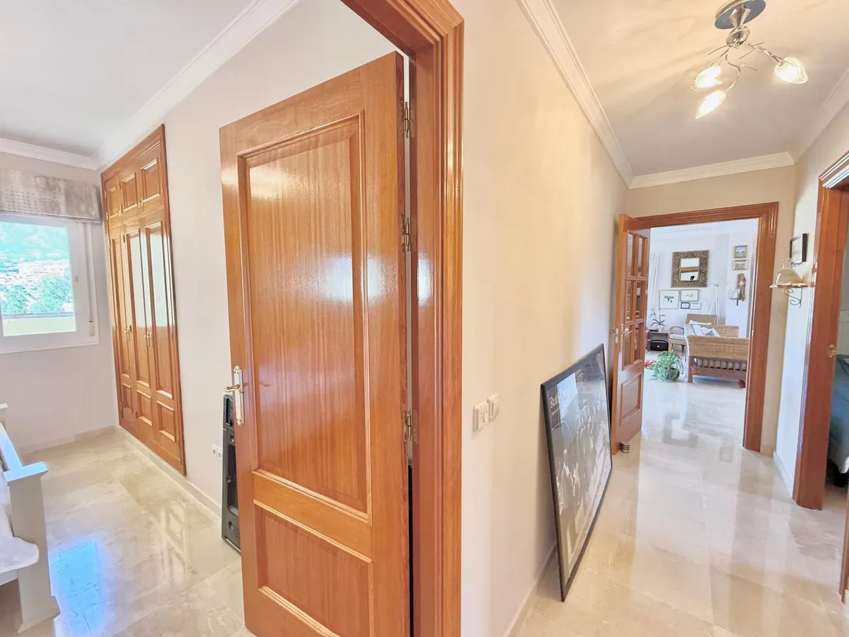 9860a79c-111e-4325-9b6d-ad37292cac5b