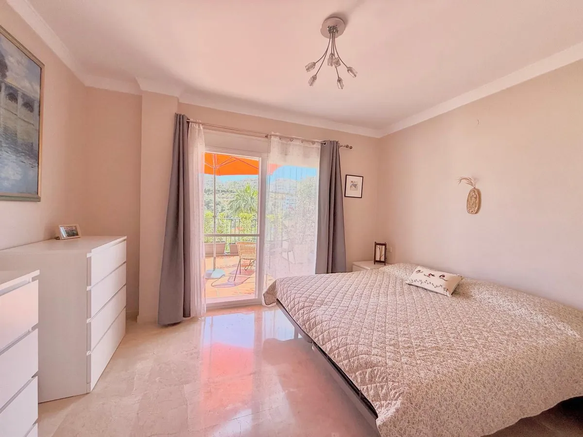 e0fa445f-da8f-448c-9c98-4159a1efd131