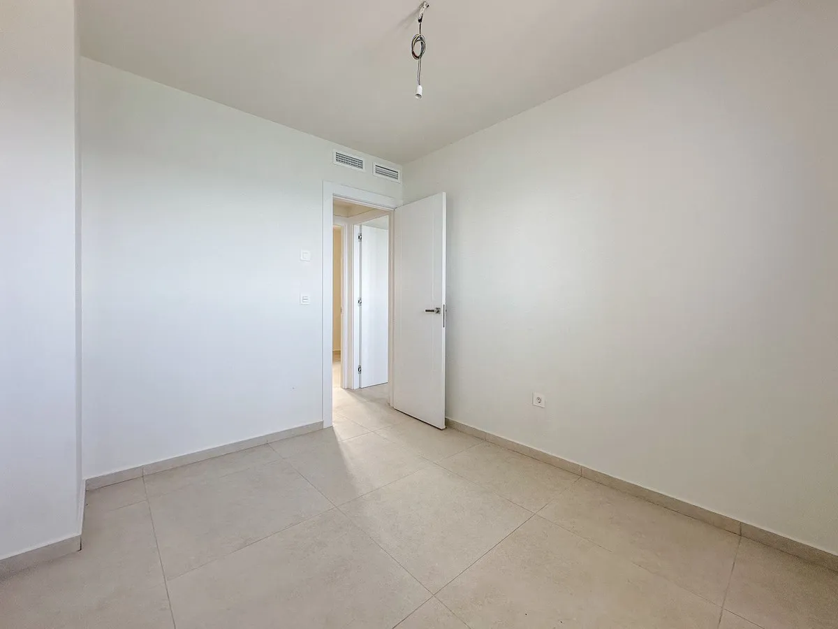 93e0dd7e-6db4-40a2-b2ab-67e5cf97701c