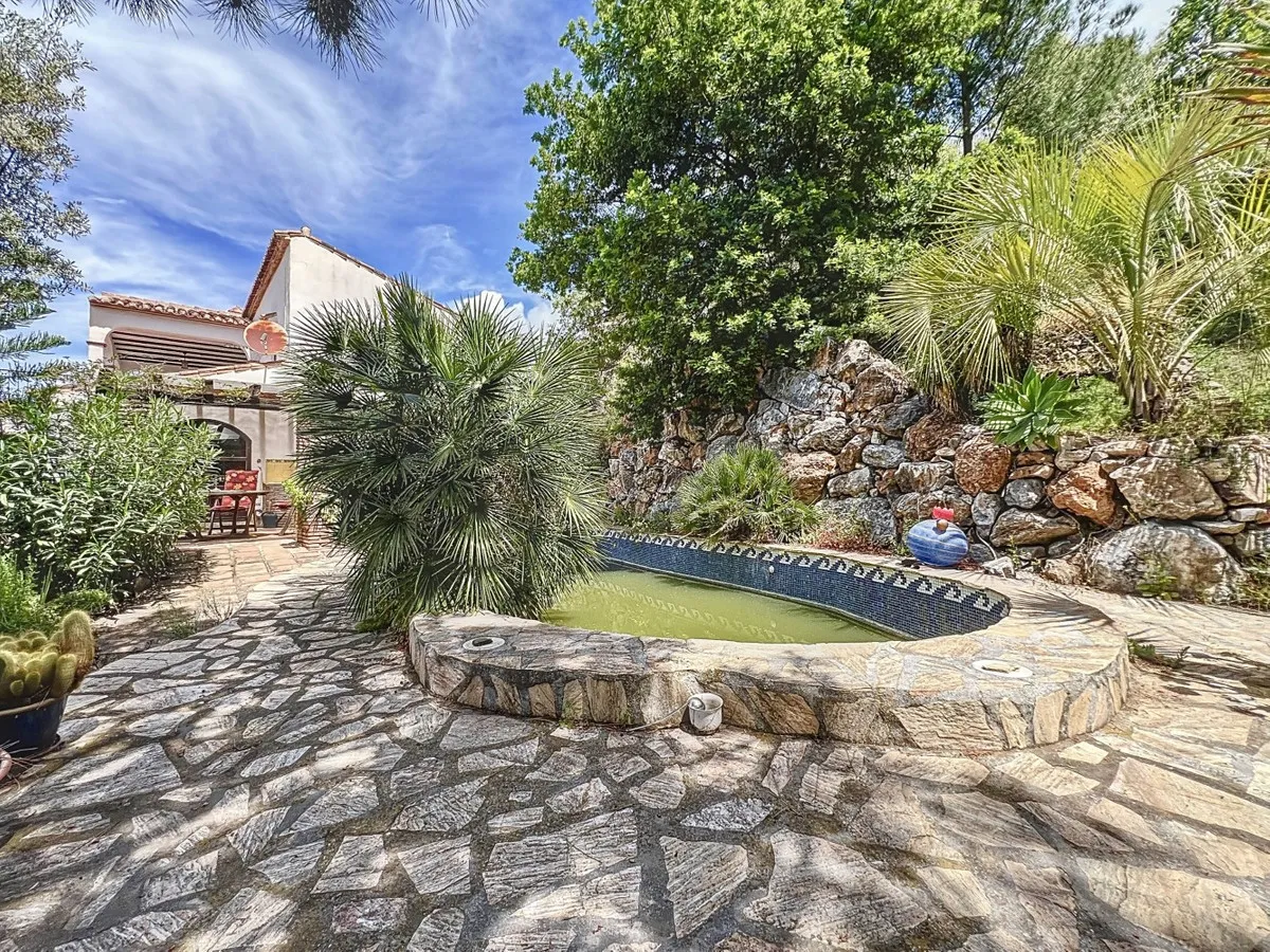 4e26ede0-1914-41a9-b1f6-facad3ae08b6