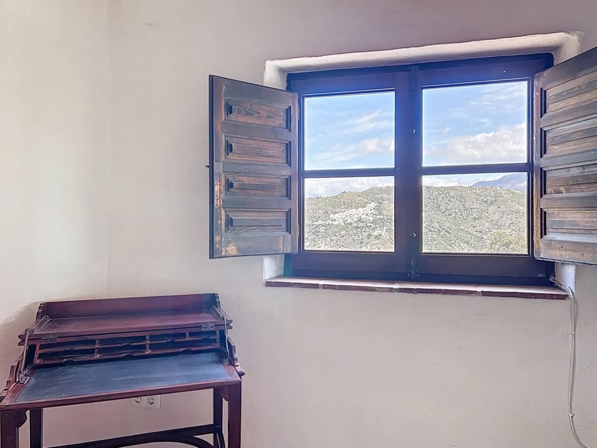 894963ac-acb6-4a0d-b96f-9283e69b6223