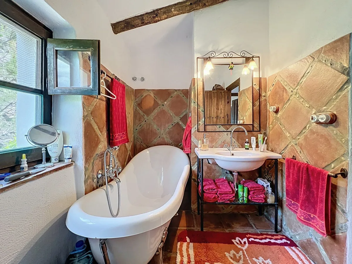 ab55e783-3fd1-4ce1-9593-3a52ad9eaf05