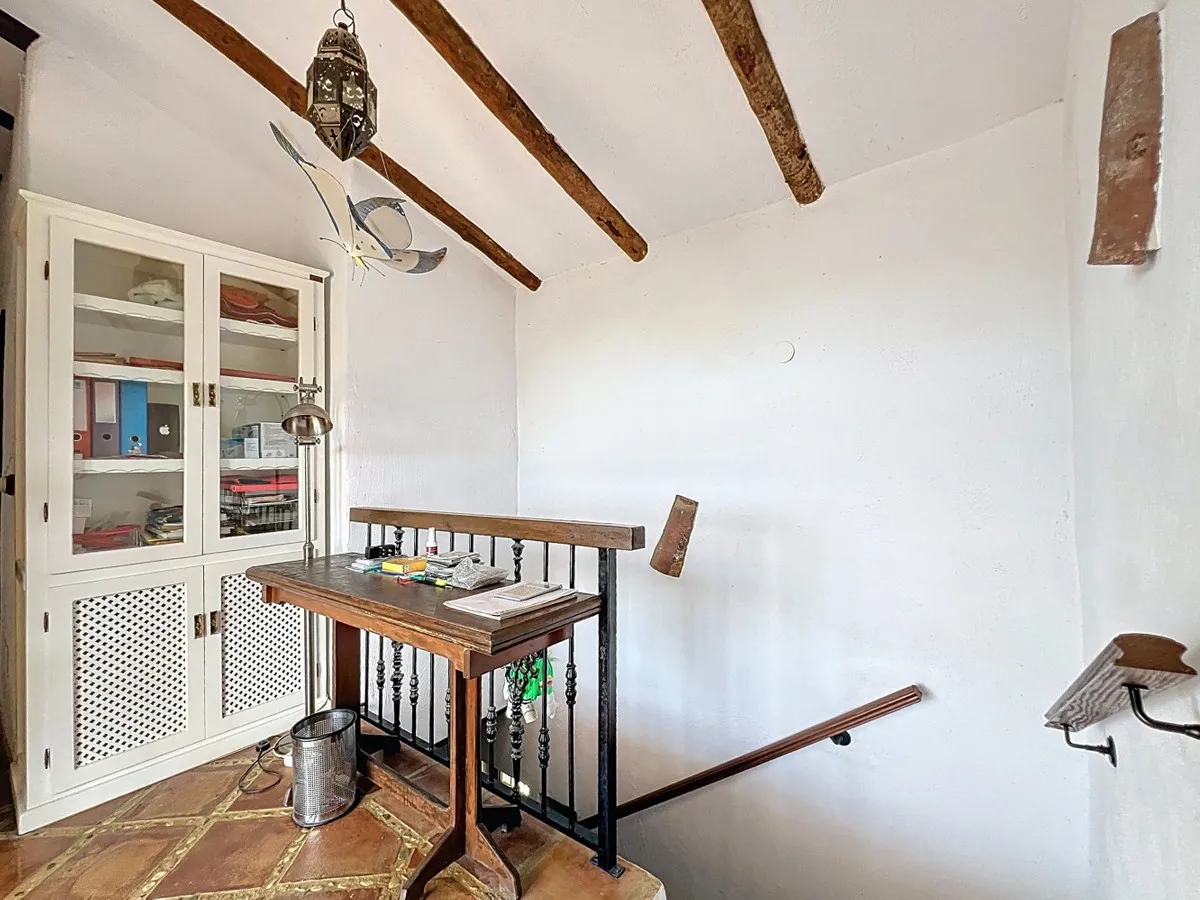 e1a9cec8-9f12-4e1e-8870-f6beeaac79b9