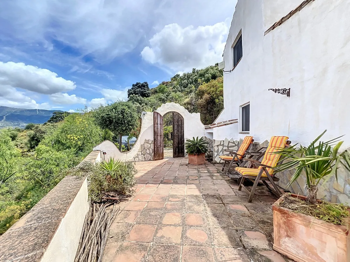 f436de33-f142-46e3-9bcb-5dee57efe991