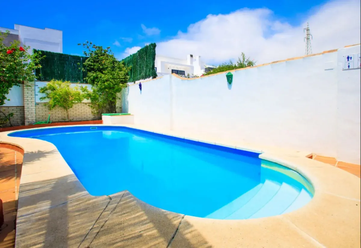 85ea0cb5-1857-44c0-96a4-41f3aca749fb