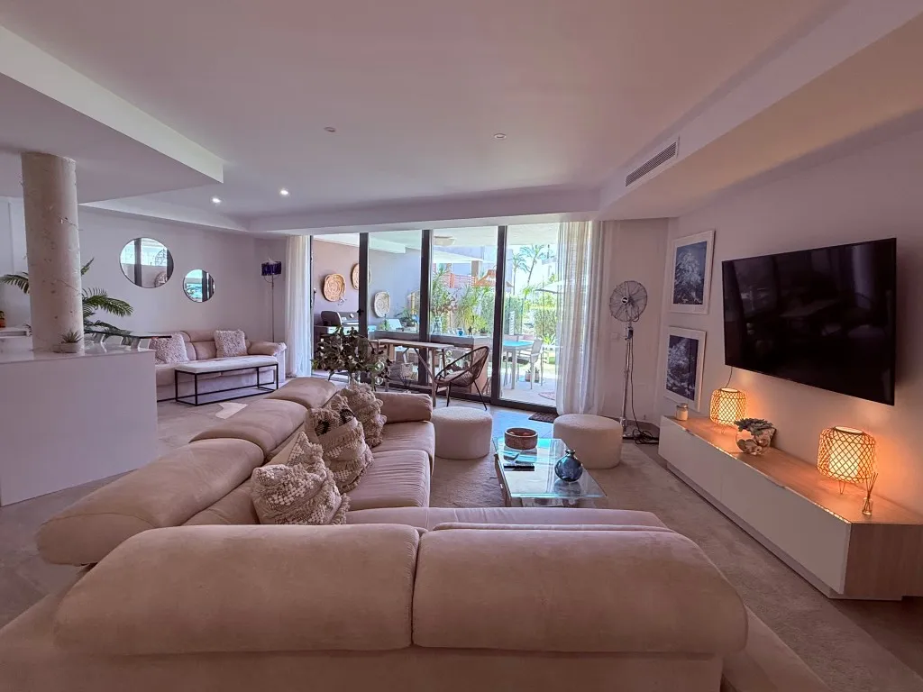 3374e1d1-bd87-46d3-9b82-0dff809a21fd