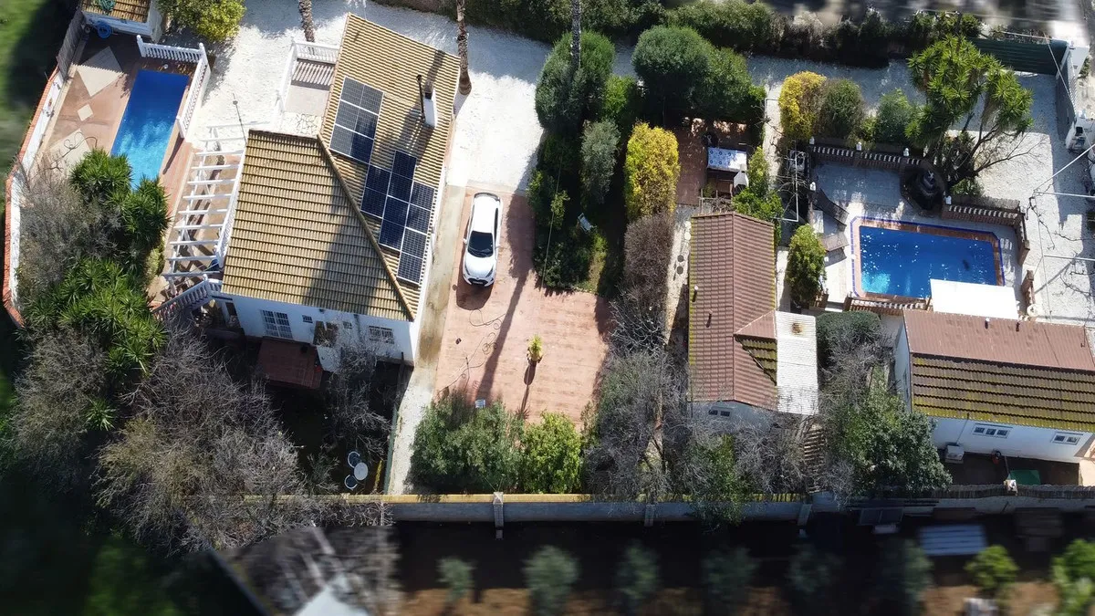 f16f6dc3-21b3-4863-b269-0b2f5932b51e