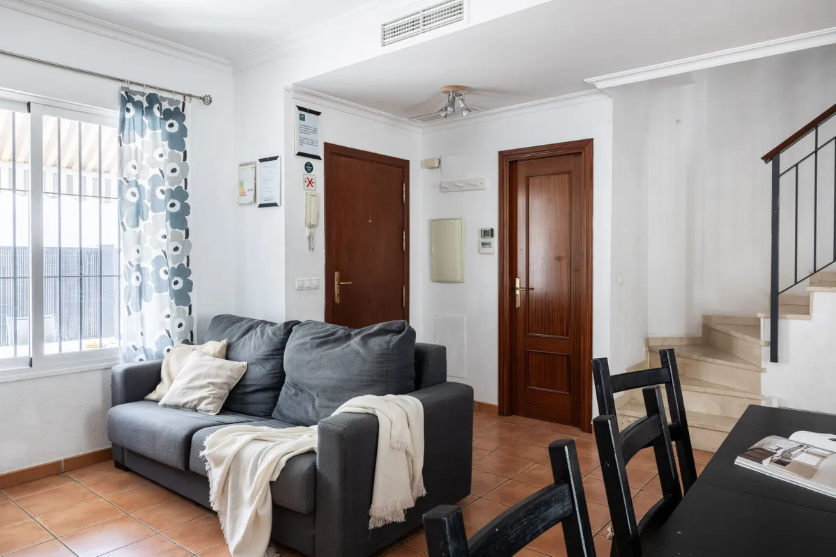 15bcf494-6300-4ca0-960e-40d9306cc1b1