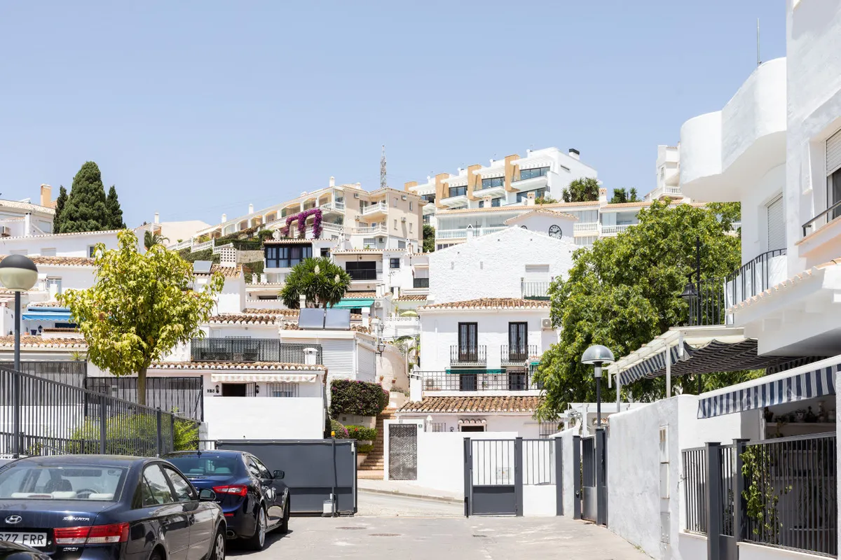 c5ab10c1-141d-4db5-9fc7-9573514da07e