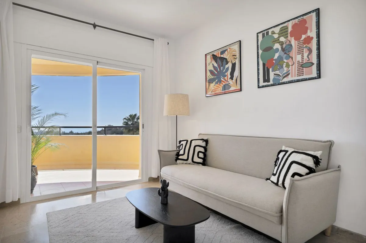 5205925c-0a2b-4603-864a-c12becce7b98